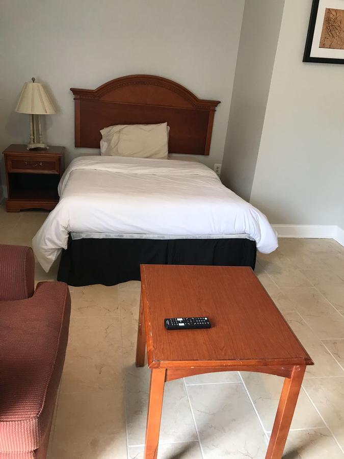 Red Carpet Inn, Alexandria Bagian luar foto